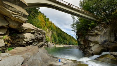 Віртуальний 3D тур в Карпатах Яремче